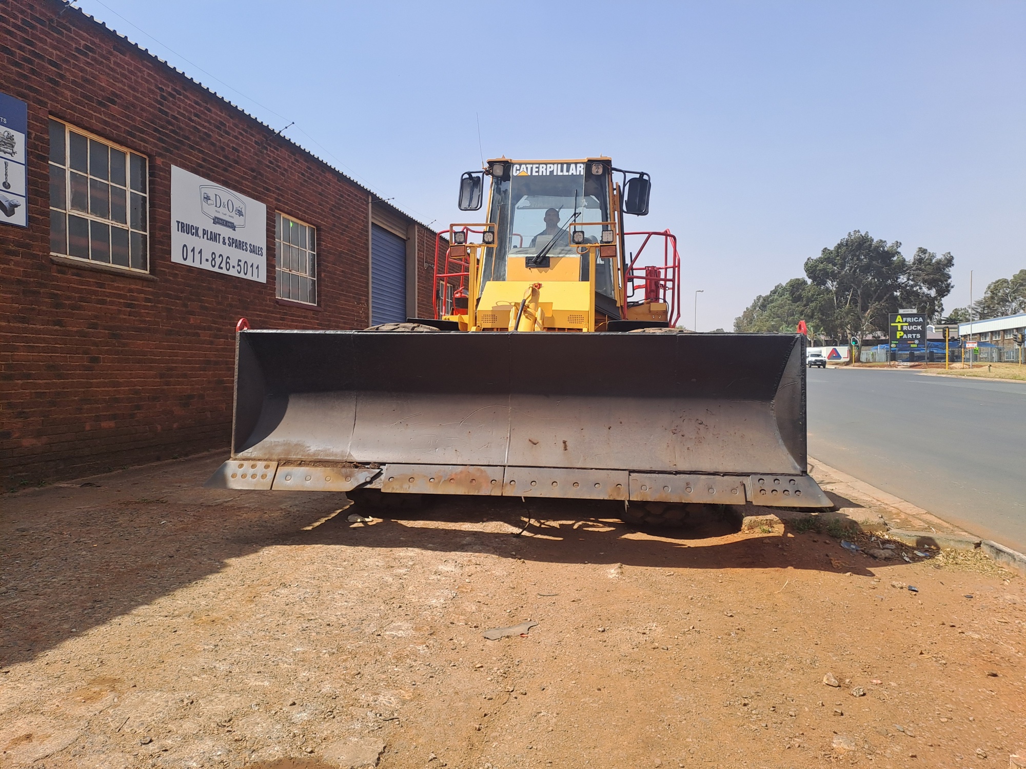 Cat 824G Wheeled Dozer 3