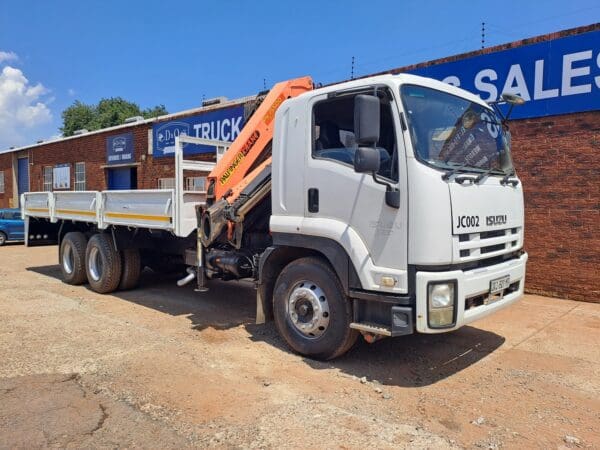 2014 Isuzu FTM 1200 Dropside 6x4 with Palfinger PK15500 crane with top seat