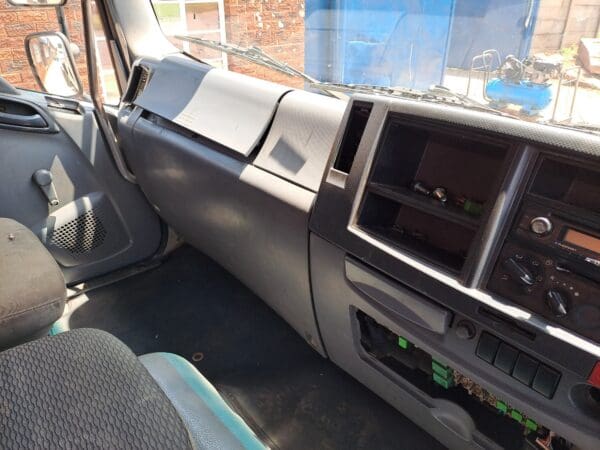 2014 Isuzu FTM 1200 Dropside 6x4 with Palfinger PK15500 crane with top seat - Image 16