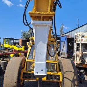 Bell Three Wheel Rock Braker/Pecker