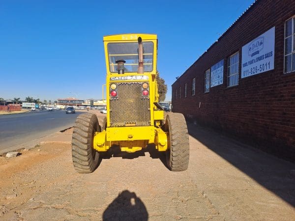 CAT120G grader with scarifier - Image 5