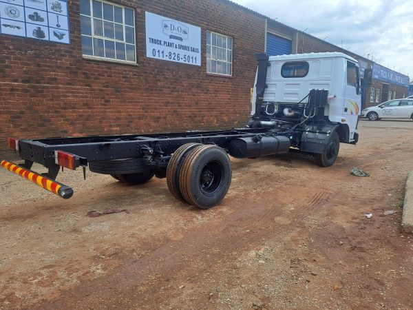 2023 Tata LPT813 EX Chassis Cab 4x2, 420 kms - Image 7
