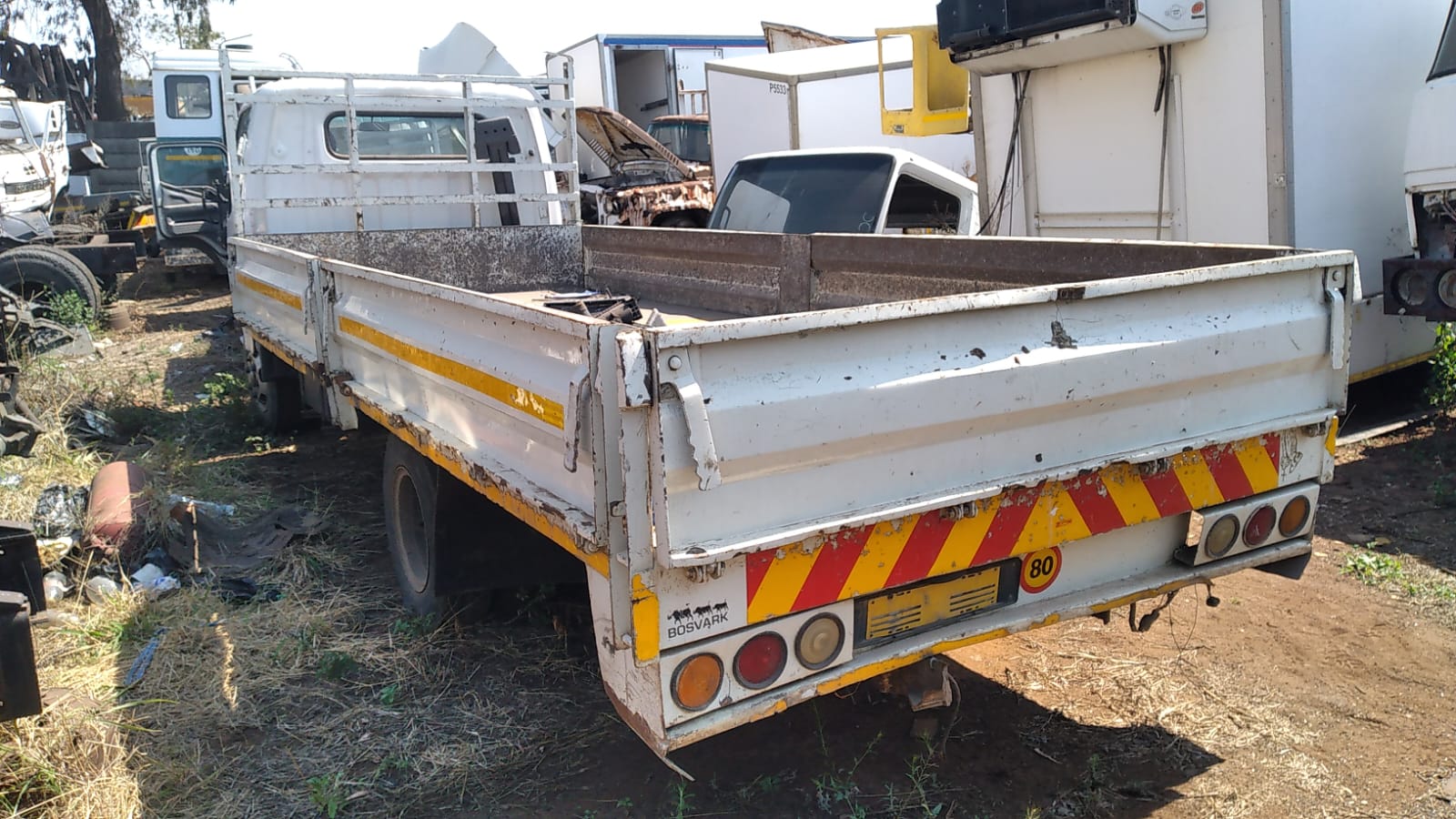 2004 Hyundai HD 72 Dropside 4x2 stripping for stripping - Image 8