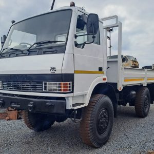 2013 Tata 715 4x4 dropside,