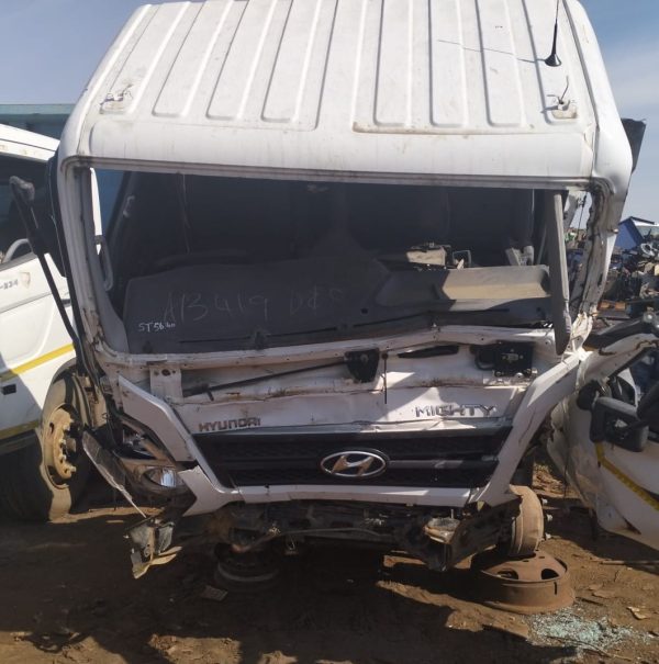 2020 Hyundai EX8 Dropside Spares
