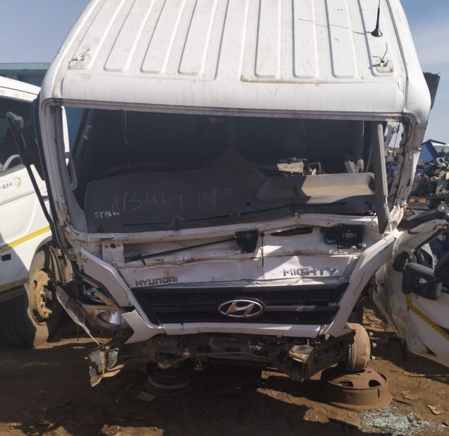 2020 Hyundai EX8 Dropside Spares