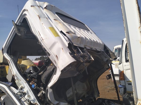 2020 Hyundai EX8 Dropside Stripping for Spares