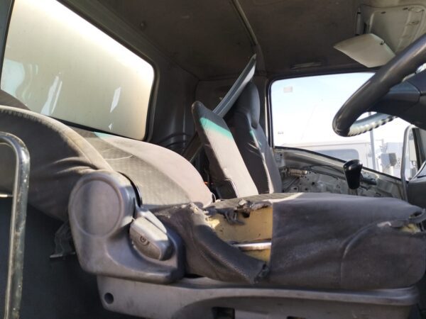 2015 ISUZU FTR 850 - parts