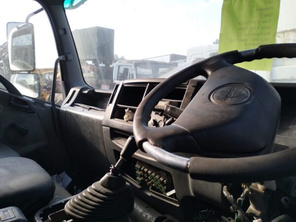 2012 ISUZU NPR 500 - parts