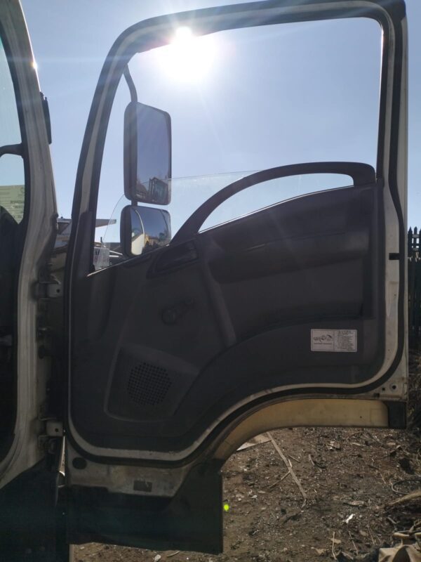 2015 ISUZU FTR 850 - parts