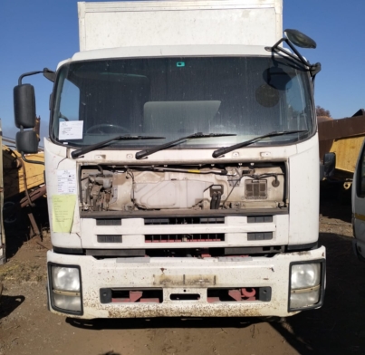 2015 ISUZU FTR 850 - Stripping for parts