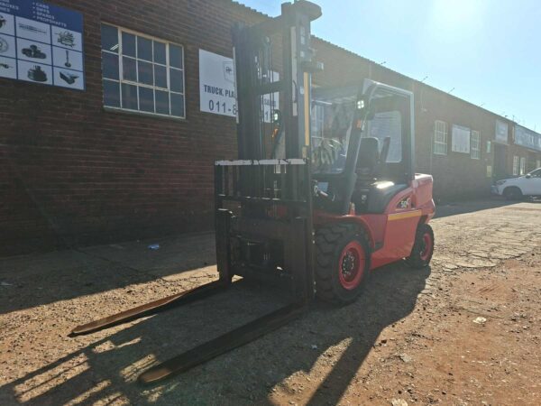 Full view of a Forklift