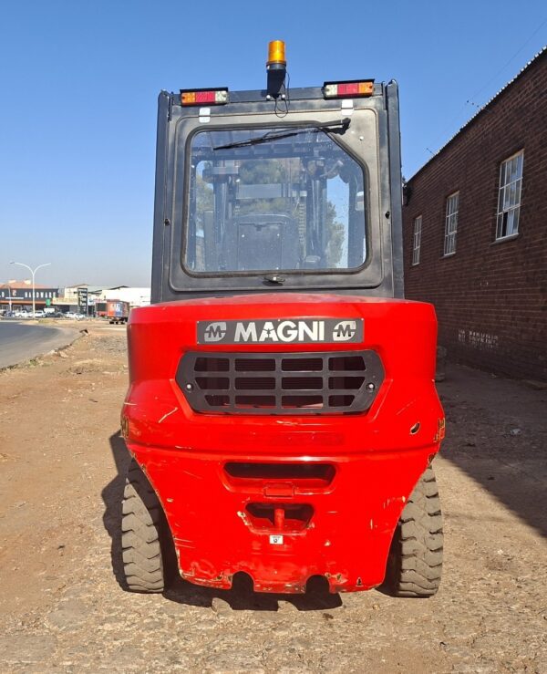 Full view of a Forklift back