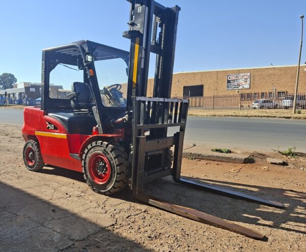 Full view of a Forklift