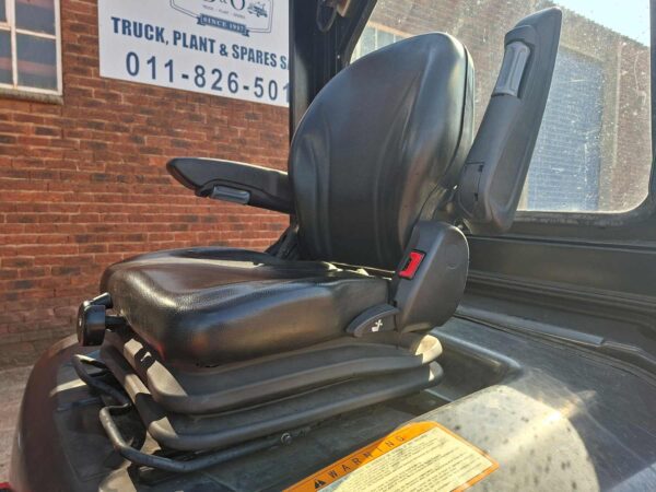 Forklift seat